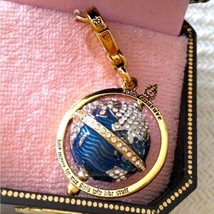 Juicy Couture, 2010, Globe Charm, YJRU3873, New with tag on box